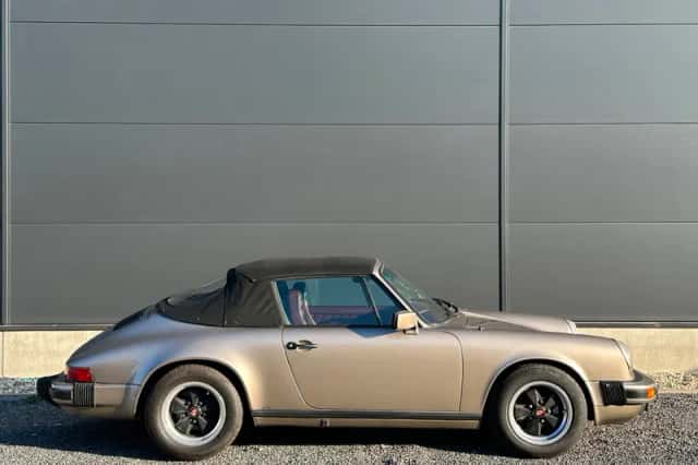 Porsche 911 (1984) thumbnail 6