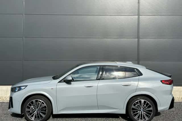 BMW X2 (2025) thumbnail 3