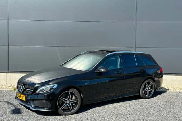 Mercedes-Benz C-Klasse (2016) thumbnail 1