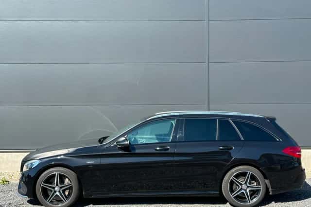 Mercedes-Benz C-Klasse (2016) thumbnail 3