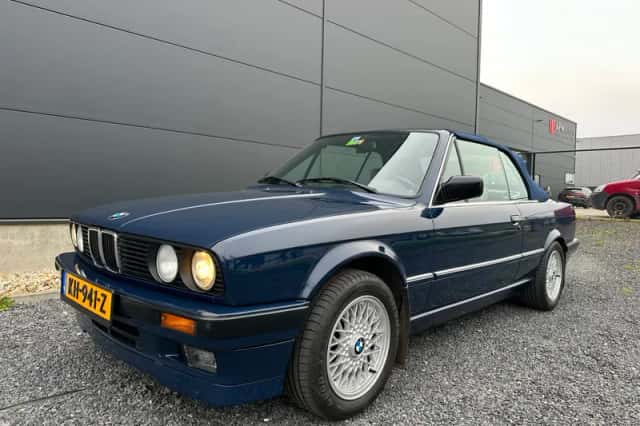 BMW 3-Serie (1992) thumbnail 3