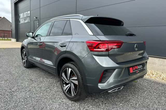 Volkswagen T-Roc (2025) thumbnail 4