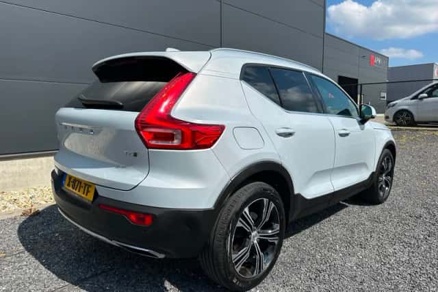 Volvo XC40 (2019) thumbnail 6