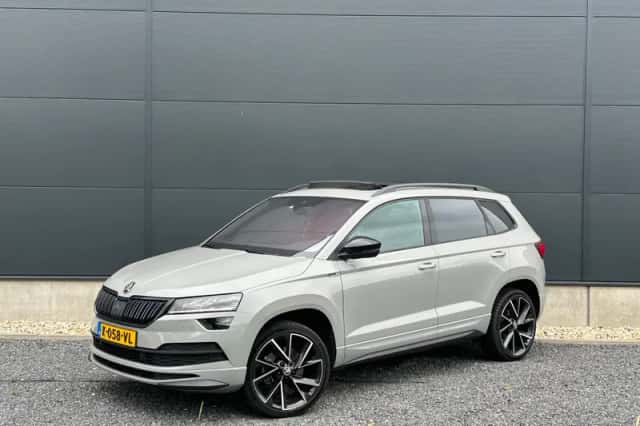 Škoda Karoq (2021) thumbnail 1