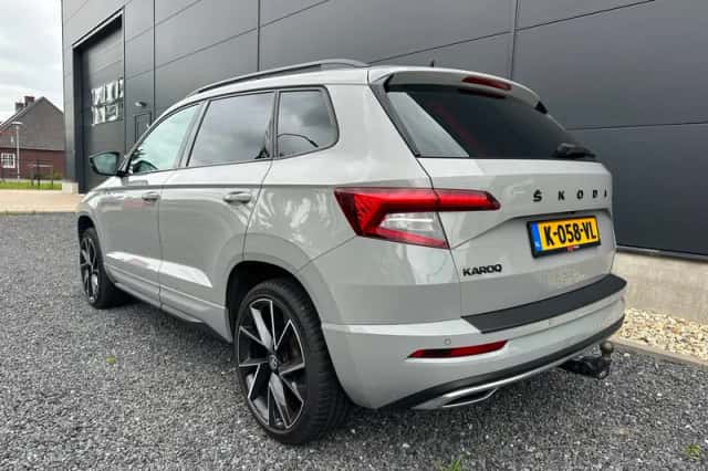 Škoda Karoq (2021) thumbnail 4