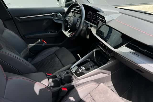 Audi A3 (2023) thumbnail 5