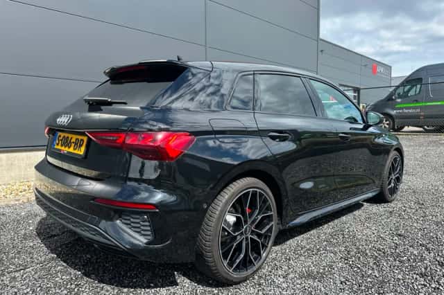 Audi A3 (2023) thumbnail 6