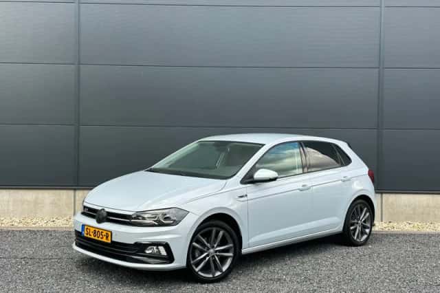 Volkswagen Polo (2018) thumbnail 1