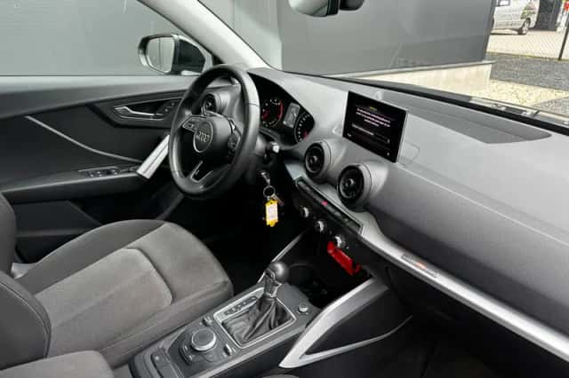 Audi Q2 (2018) thumbnail 5