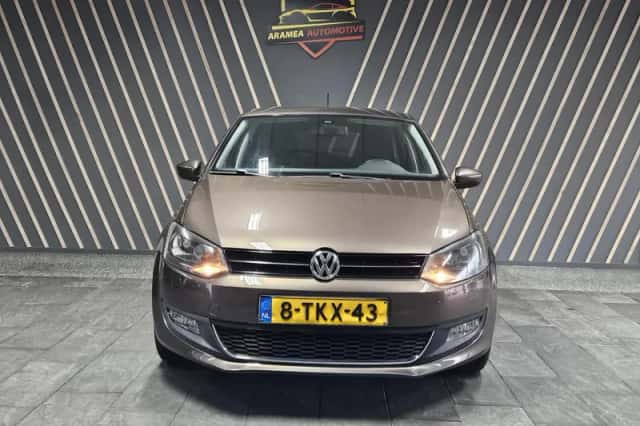 Volkswagen Polo (2013) thumbnail 4