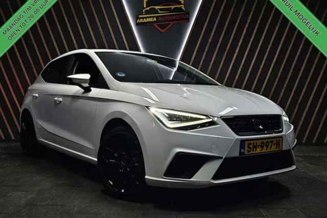 SEAT Ibiza (2018) thumbnail 1