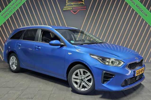 Kia Ceed (2021) thumbnail 1
