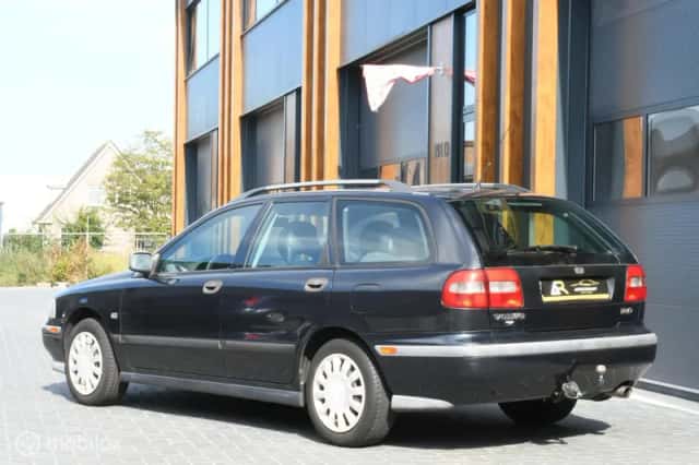 Volvo V40 (2000) thumbnail 4