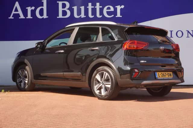 Kia Niro (2021) thumbnail 3