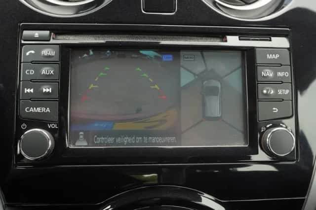 Nissan Note (2014) thumbnail 3