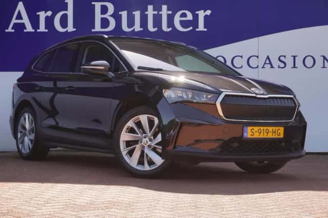 Škoda Enyaq (2023) thumbnail 1