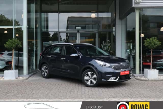 Kia Niro (2018) thumbnail 1