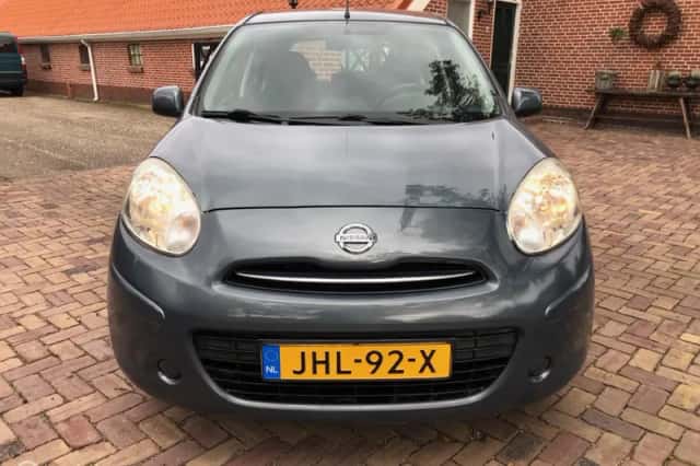 Nissan Micra (2011) thumbnail 2
