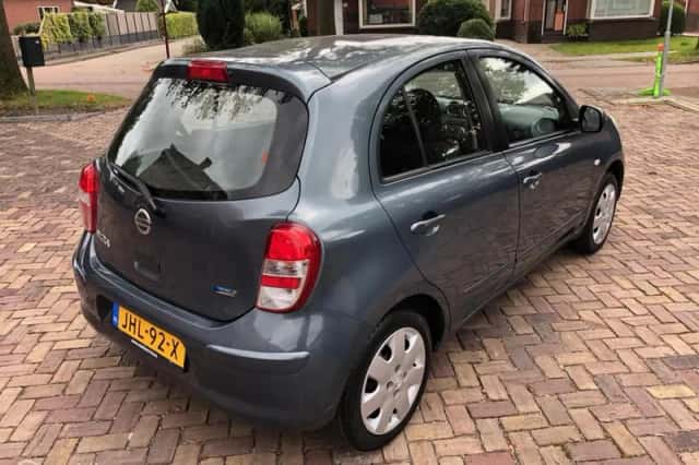 Nissan Micra (2011) thumbnail 4