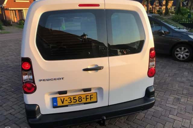 Peugeot Partner (2017) thumbnail 5