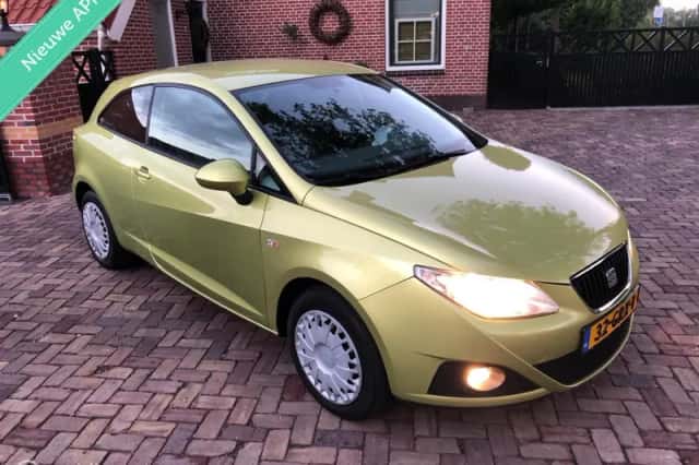 SEAT Ibiza (2008) thumbnail 3