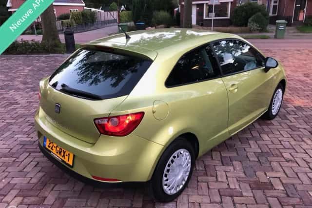 SEAT Ibiza (2008) thumbnail 4