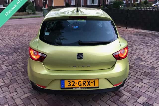 SEAT Ibiza (2008) thumbnail 5
