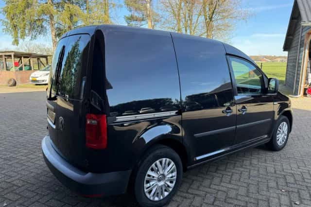 Volkswagen Caddy (2019) thumbnail 5