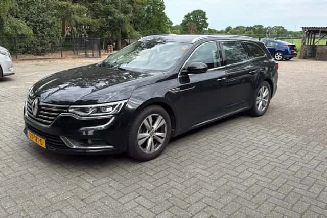 Renault Talisman (2018) thumbnail 1