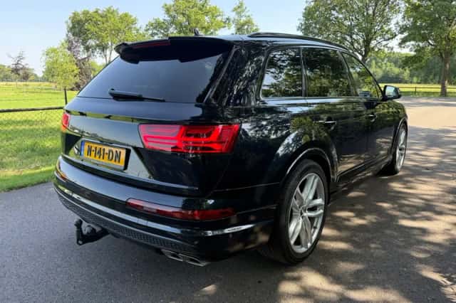 Audi Q7 (2017) thumbnail 4