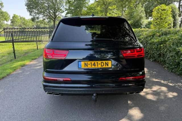 Audi Q7 (2017) thumbnail 5