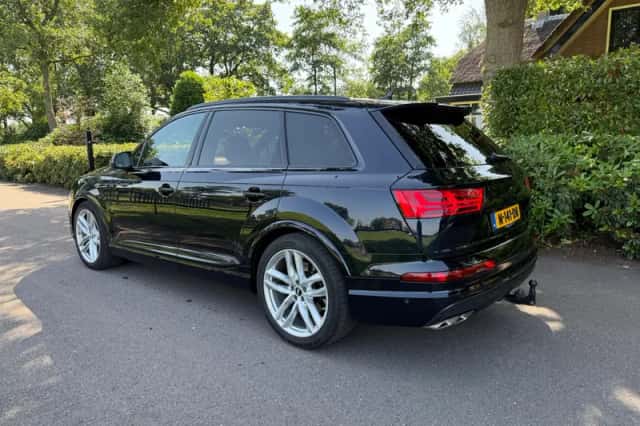 Audi Q7 (2017) thumbnail 6