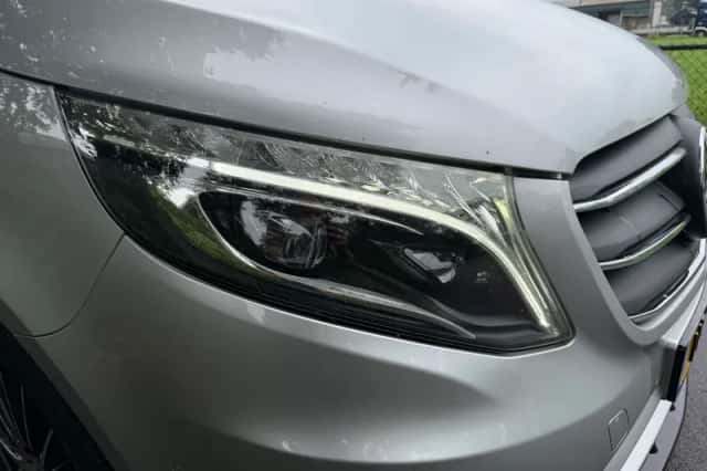 Mercedes-Benz Vito (2022) thumbnail 4