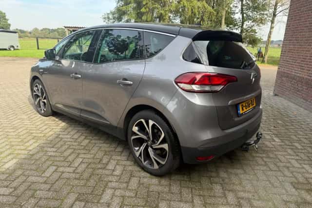 Renault Scénic (2018) thumbnail 6
