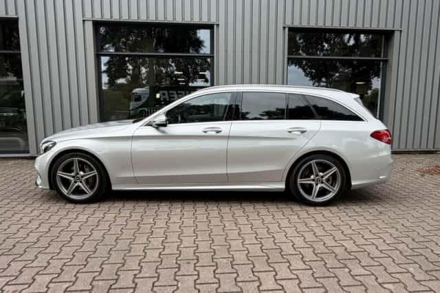 Mercedes-Benz C-Klasse (2017) thumbnail 2