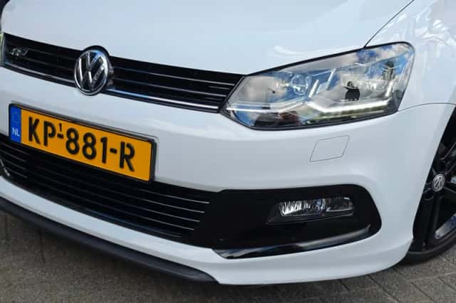 Volkswagen Polo (2016) thumbnail 5