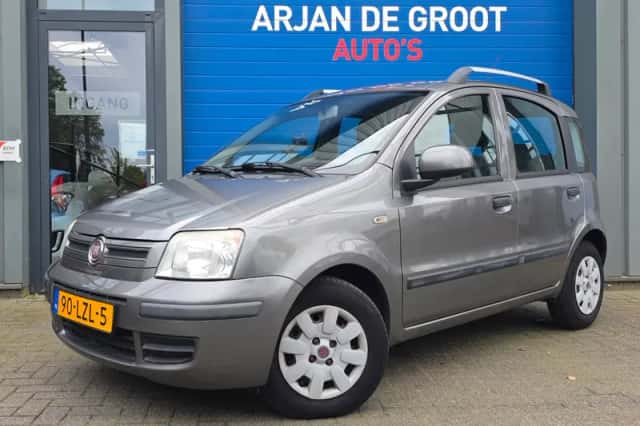 Fiat Panda (2010) thumbnail 1