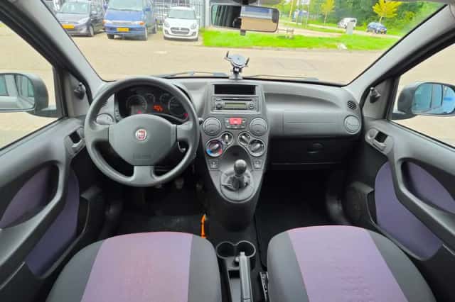 Fiat Panda (2010) thumbnail 5