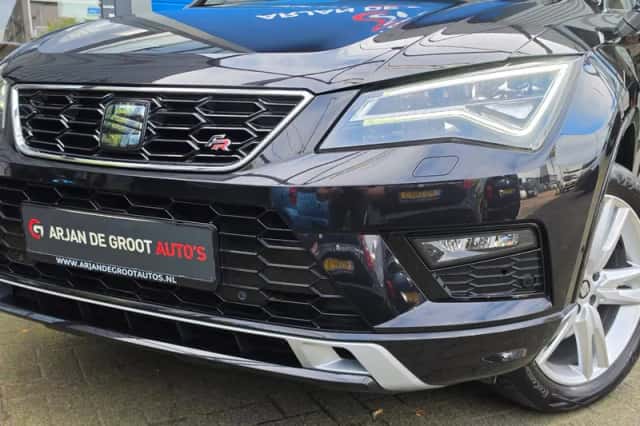SEAT Ateca (2016) thumbnail 2