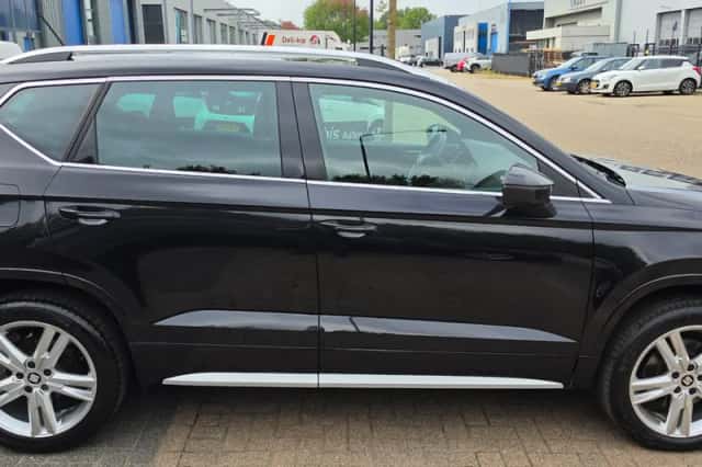 SEAT Ateca (2016) thumbnail 4
