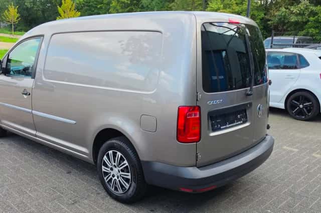 Volkswagen Caddy (2018) thumbnail 5
