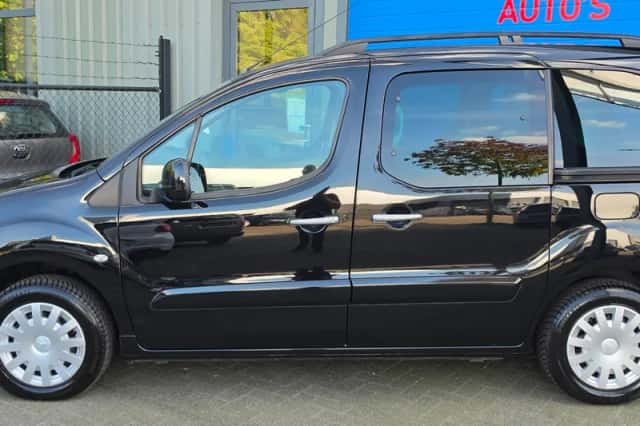 Citroën Berlingo (2016) thumbnail 2