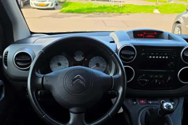 Citroën Berlingo (2016) thumbnail 6