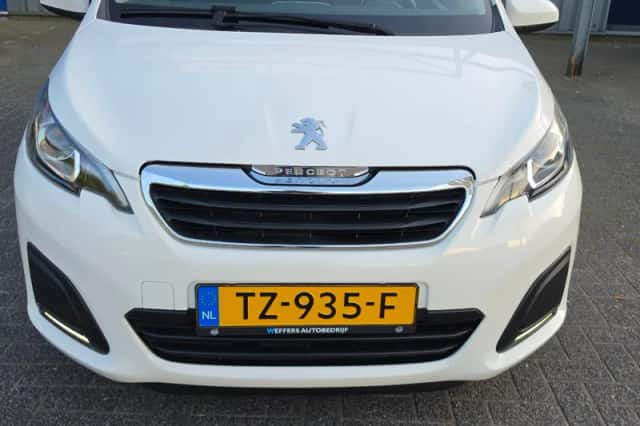 Peugeot 108 (2015) thumbnail 3