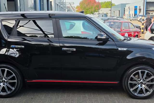 Kia Soul (2019) thumbnail 3