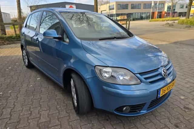 Volkswagen Golf Plus (2005) thumbnail 3