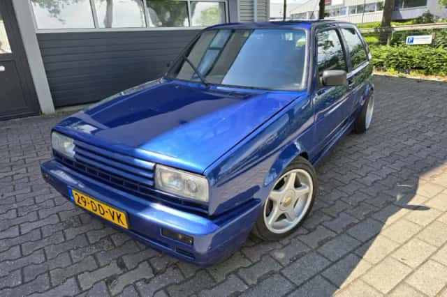 Volkswagen Golf (1989) thumbnail 1