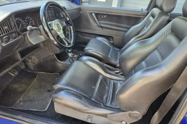 Volkswagen Golf (1989) thumbnail 2