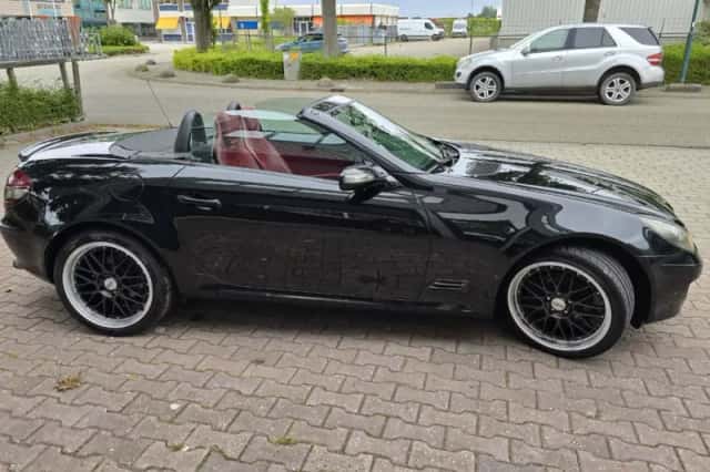 Mercedes-Benz SLK-Klasse (2004) thumbnail 3
