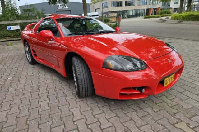 Mitsubishi 3000 GT (1999) thumbnail 4